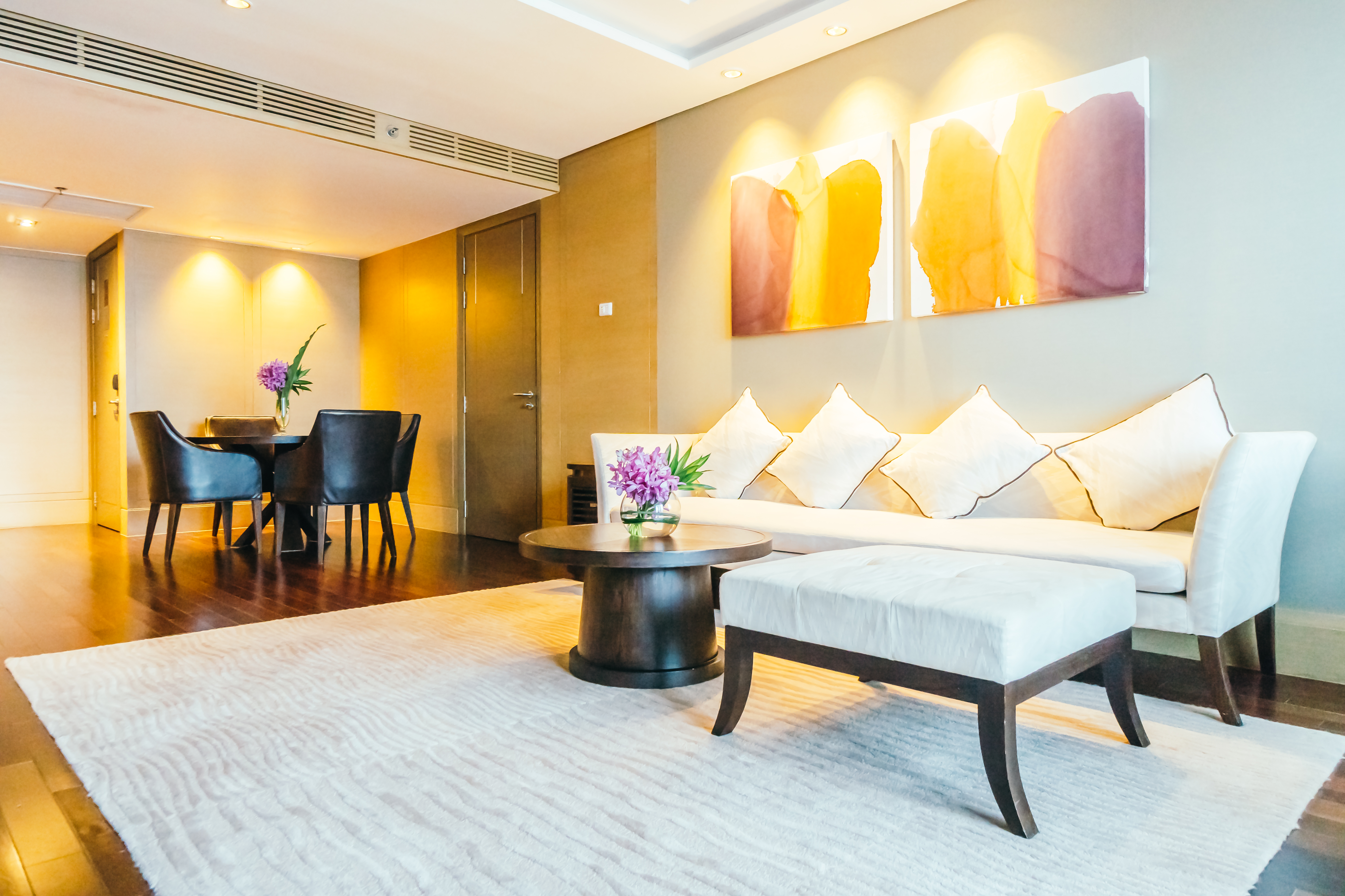 3 Bedroom Aparment In durbar estate mile 2 image 2