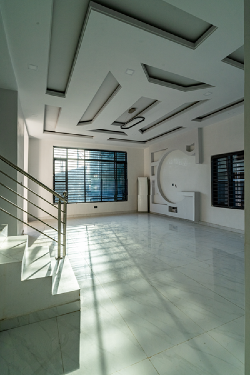 4 Bedroom Semidetached Duplexes with integrated BQ image 3