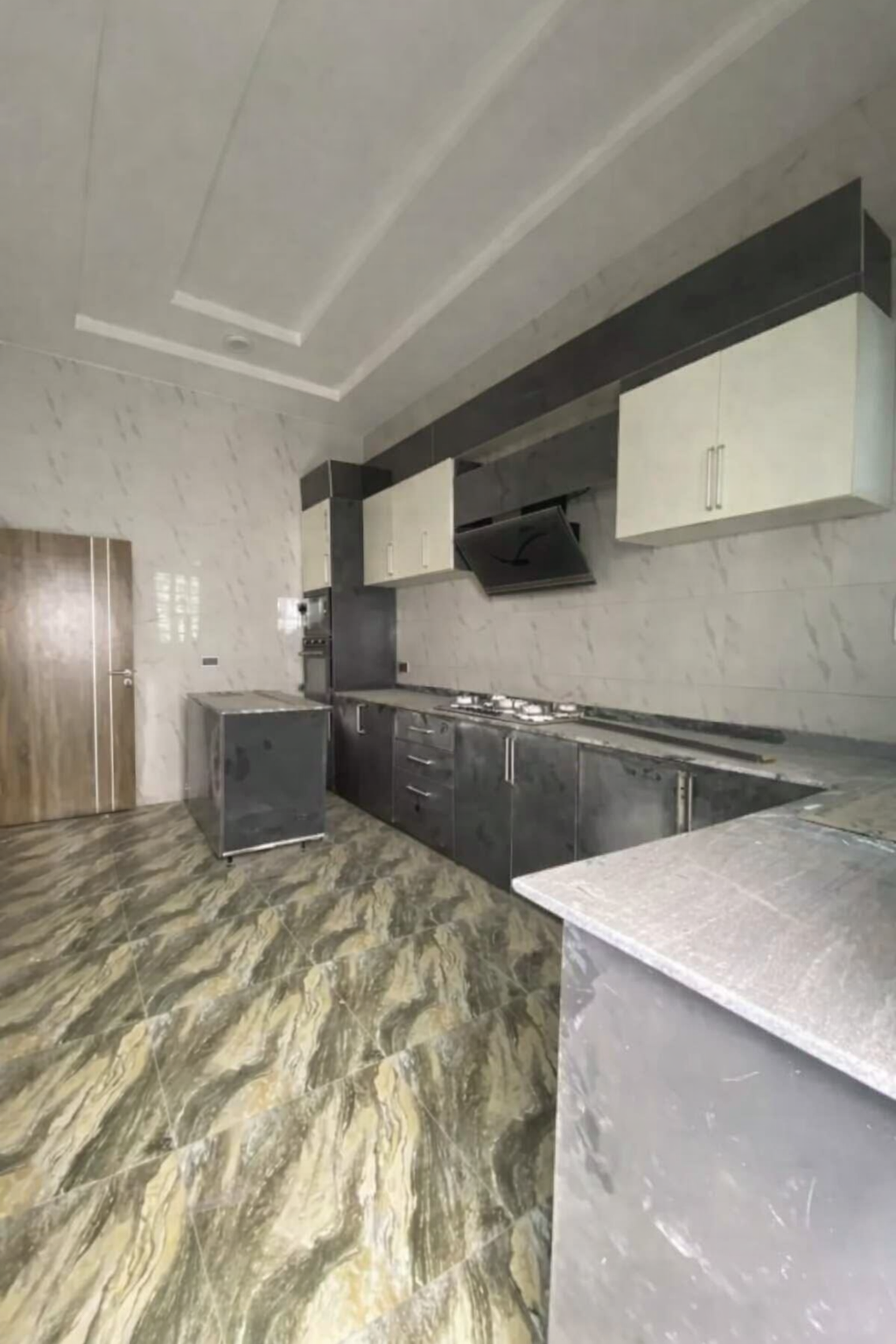 4bedroom Townhouse/Terrace at Ikota GRA Lekki image 3