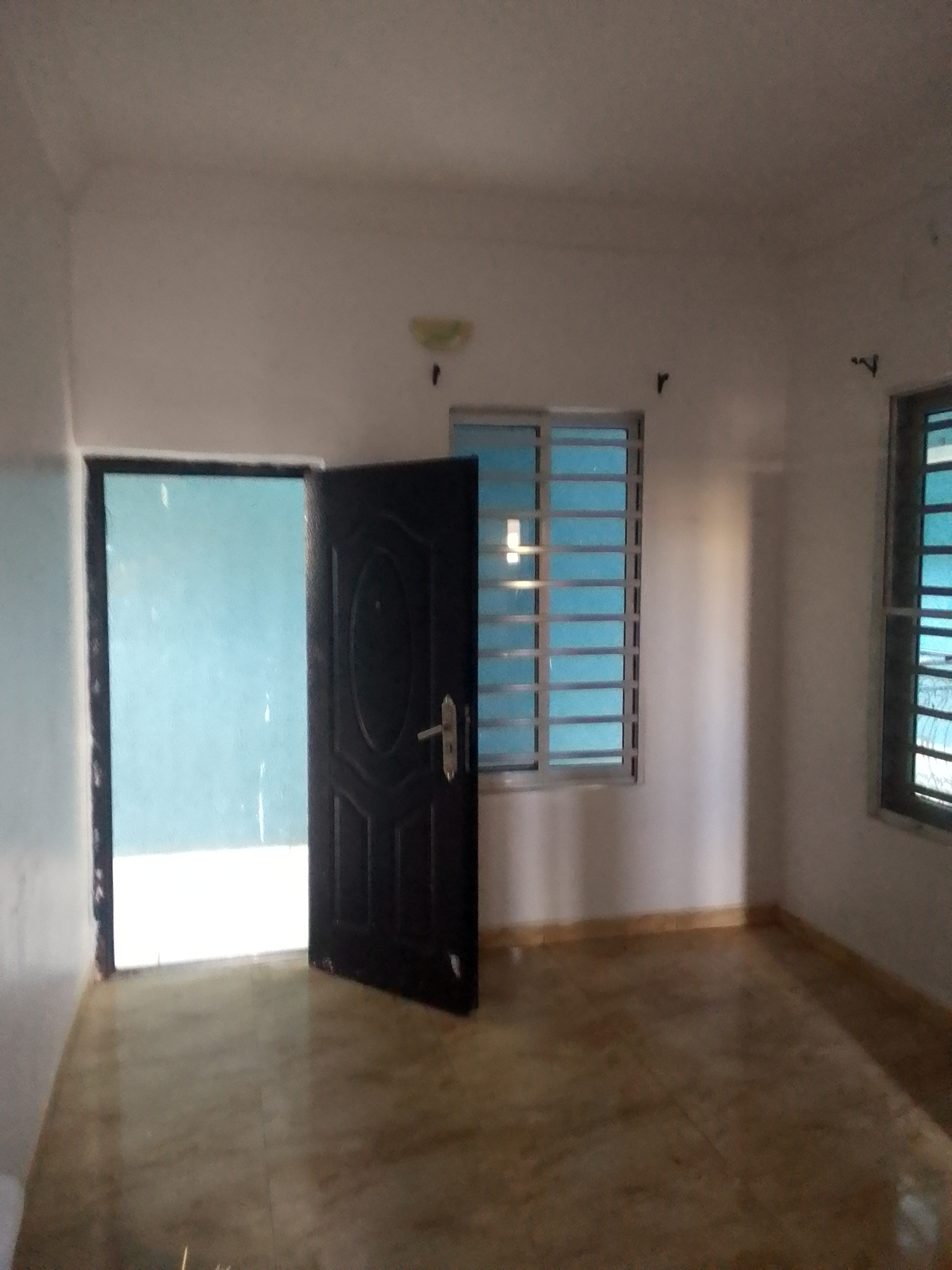 Room self contained image 2
